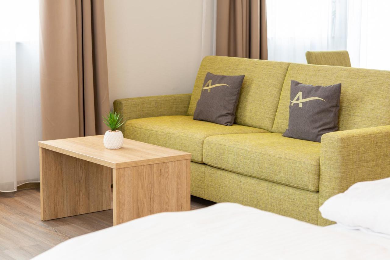 Aparthotel Am Pfaffenstein Klein-Winternheim エクステリア 写真